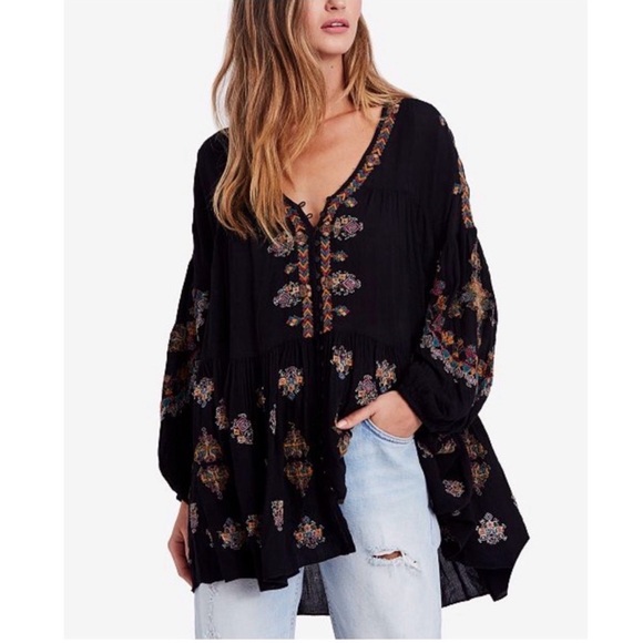 Free People Arianna Tunic Top Sz large Peasant Boho Embroidered Crinkled - Picture 5 of 16
